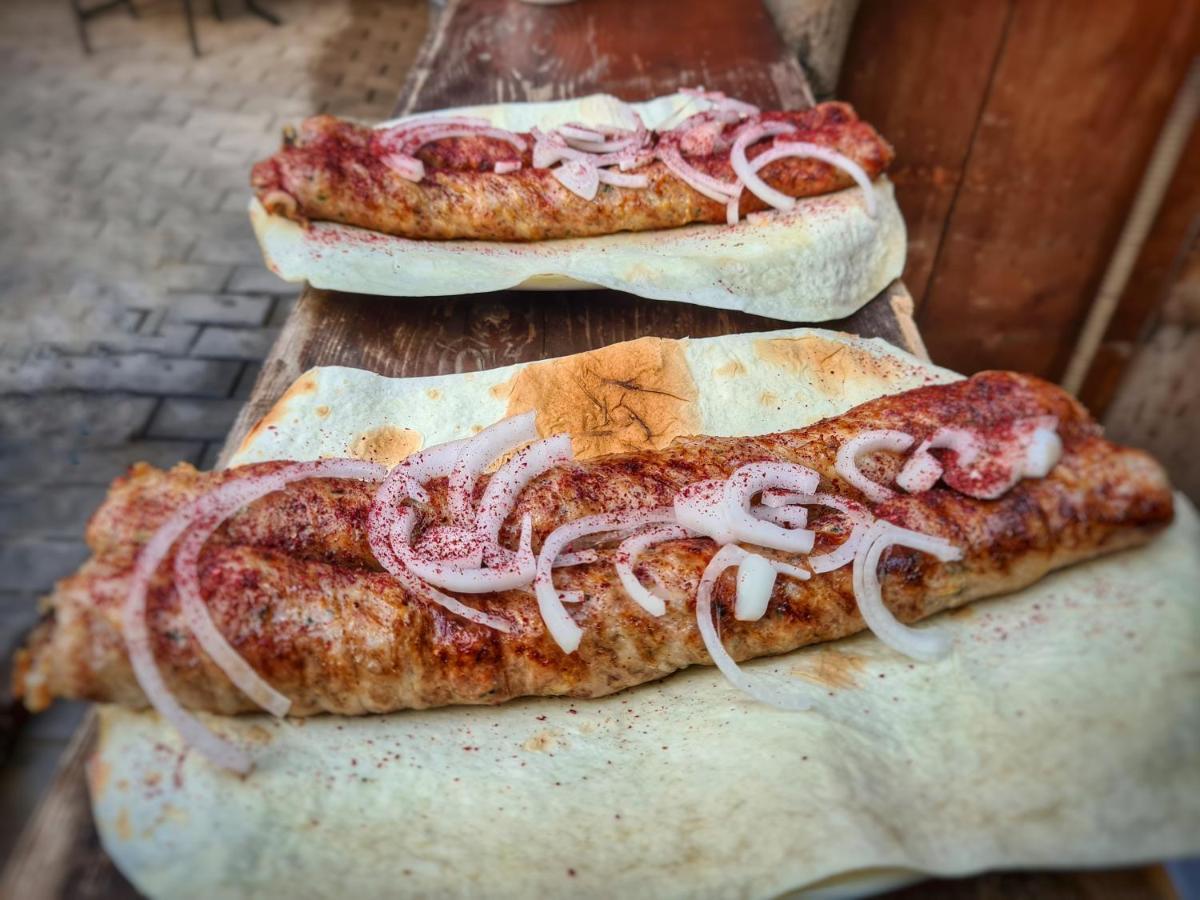 מלון טביליסי Chveni Sakhli מראה חיצוני תמונה